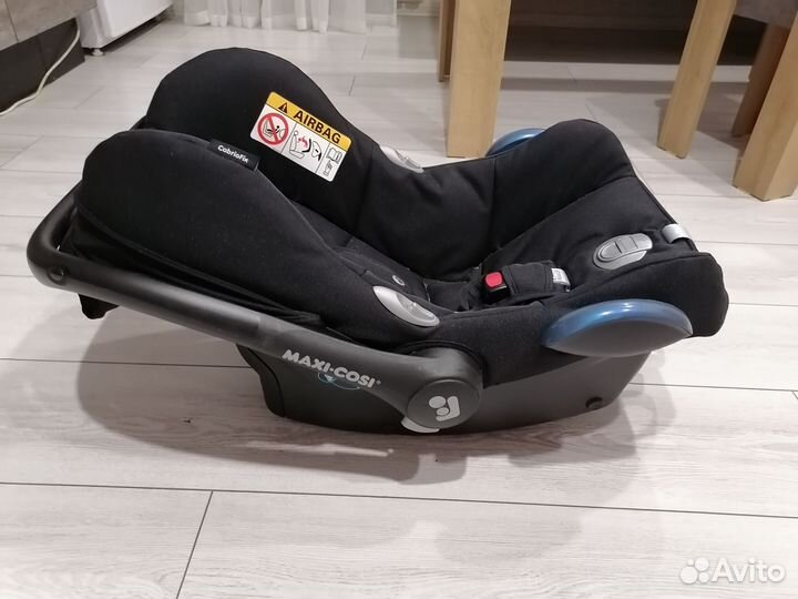 Детское автокресло maxi cosi