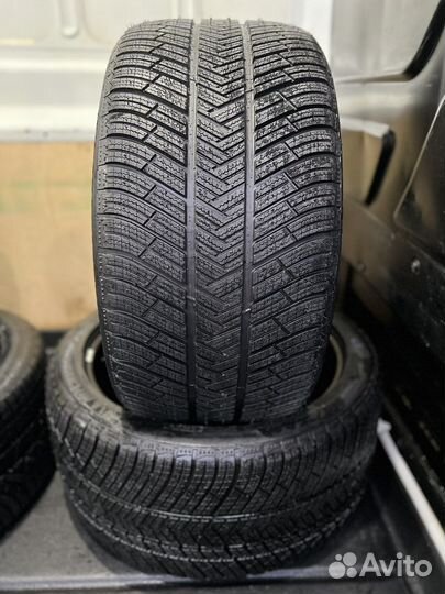 Michelin Alpin 4 275/35 R20 и 285/35 R20 170ZR