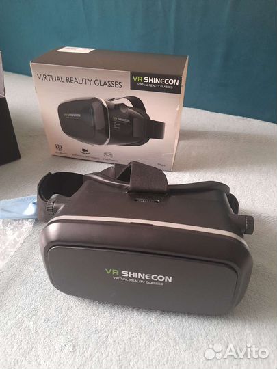 Очки виртуальной реальности для телефона