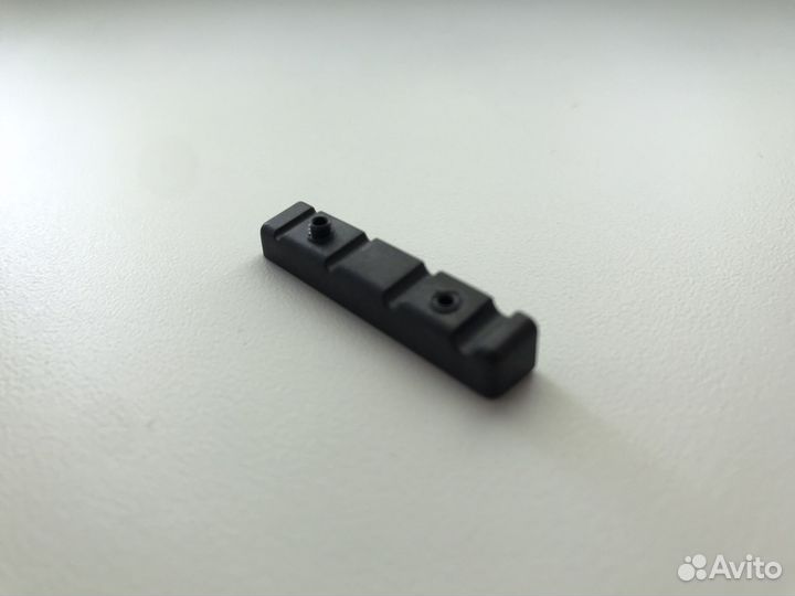 Верхняя часть порожка бас гитары Warwick