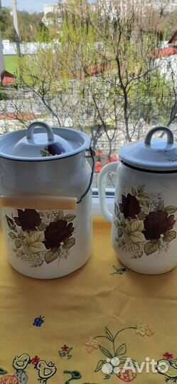 Эмалированный бидончик и кофейник СССР