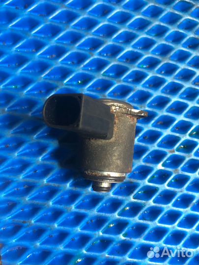 Датчик сервотроника 3.0 Volkswagen Touareg