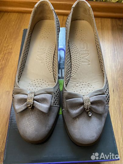 Туфли женские 38 размер бежевые новые