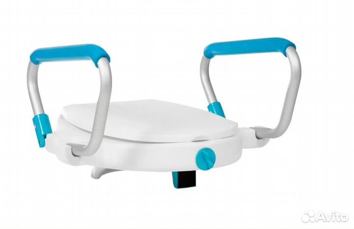 Насадка на унитаз с откидными поручнями