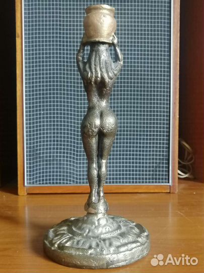 Подсвечник-статуэтка, бронза литьё