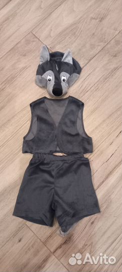 Новогодний костюм волка