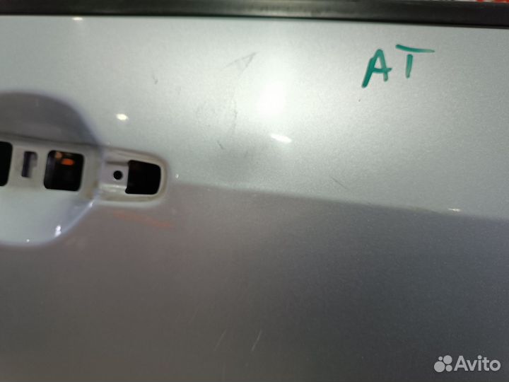 Дверь mitsubishi airtrek outlander CU2W CU4W CU5W MR954668 передняя правая без стеклоподъемника сере