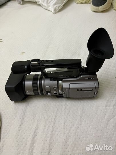 Видеокамера sony mini dv DCR VX 2100E