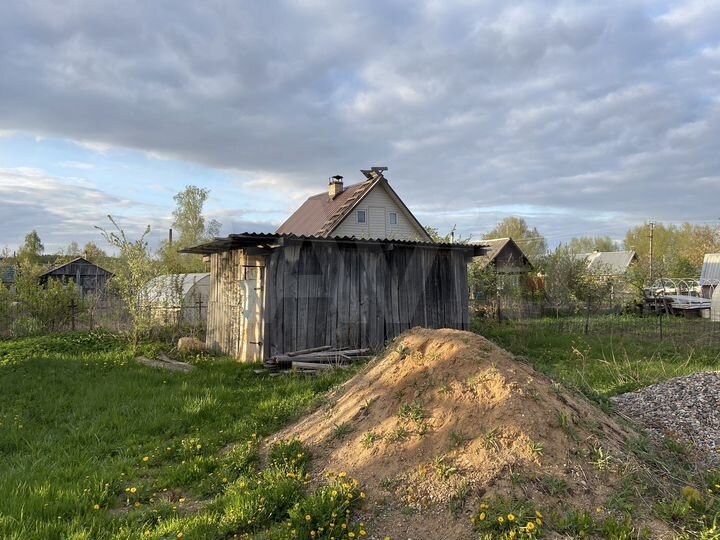 Дом 54 м² на участке 11 сот.