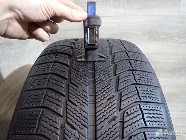 Michelin Latitude X-Ice XI2 275/40 R20 106H
