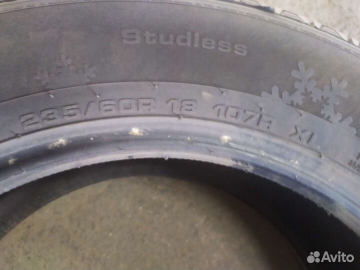 Kumho I'Zen KW31 235/60 R18