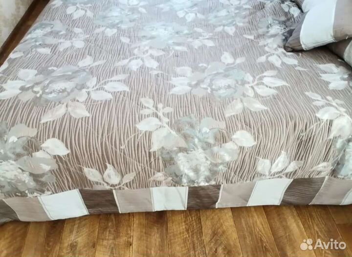 Дизайнерский комплект покрывало+подушки+шторы