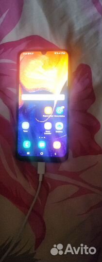 Samsung Galaxy A50, 4/64 ГБ