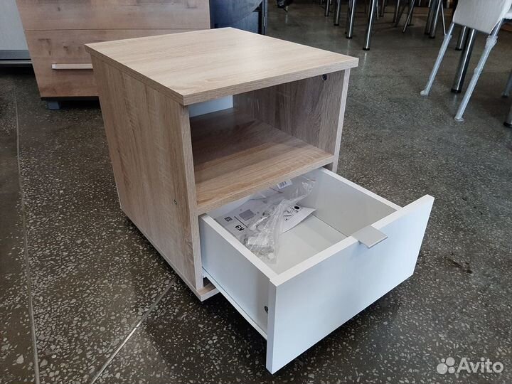 Тумба прикроватная с 1 ящиком