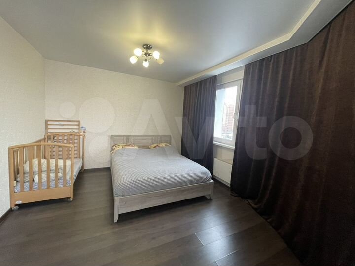 2-к. квартира, 75 м², 7/14 эт.