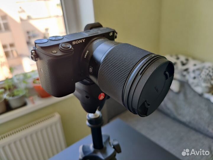 Фотоаппарат sony a6400 (пробег 25 фото)
