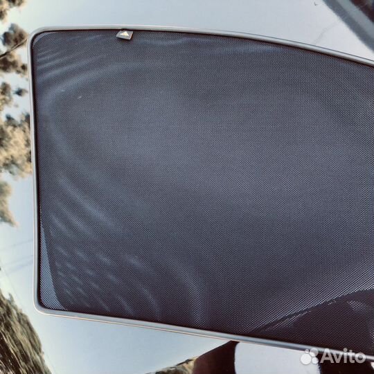 Pontiac Vibe 2003 каркасные шторки передние двери