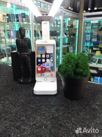 iPhone 8 Plus, 64 ГБ