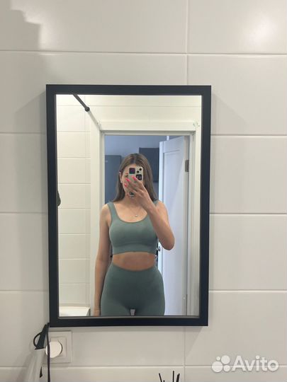 Костюм лапша топ и велосипедки оливковые