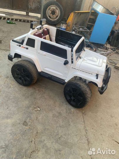 Внедорожник