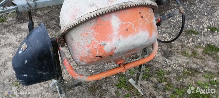 Бетономешалка бу