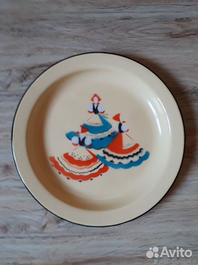 Поднос-блюдо эмалированное