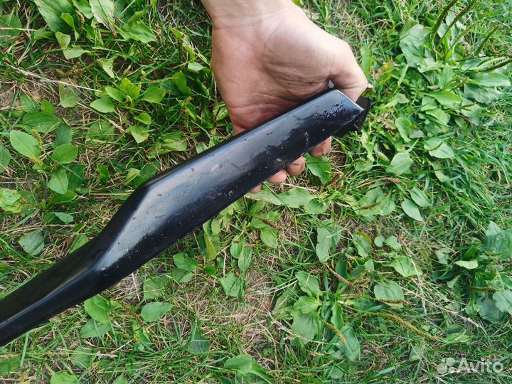 Боковые накладки заднего бампера гранта