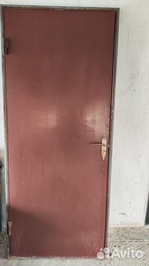 Продам пластиковые болконные двери