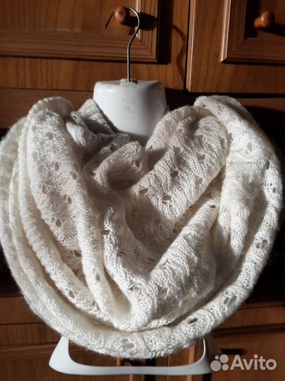 Снуд шарф женский белого цвета