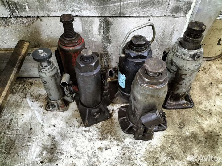 Ремонт гидравлических домкратов и насосов