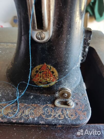 Швейная машинка
