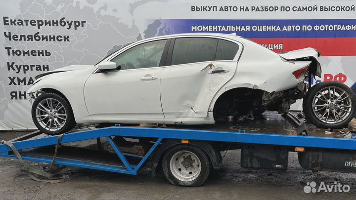 Крыло переднее левое Infiniti G37 (V36)