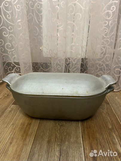 Утятница чугунная