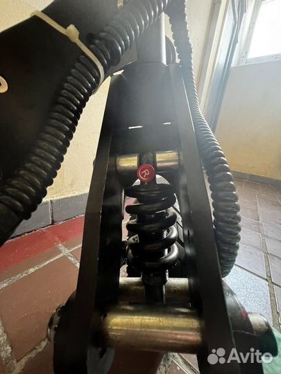 Электронный самокат White Siberia Nerpa 2400w