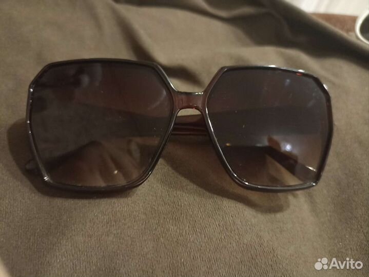 Солнцезащитные очки женские