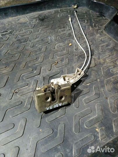 Замок двери задней левой audi 80 b3