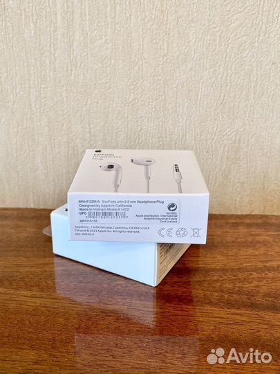 Наушники Apple EarPods 3.5мм