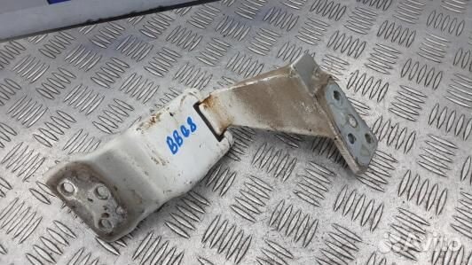 Петля двери распашной правой mercedes benz vito W6