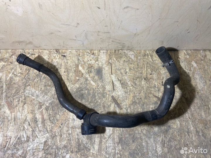 Патрубок радиатора верхний Ford Kuga 1 (08-12) SUV