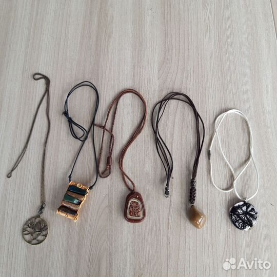 Бусы,подвески