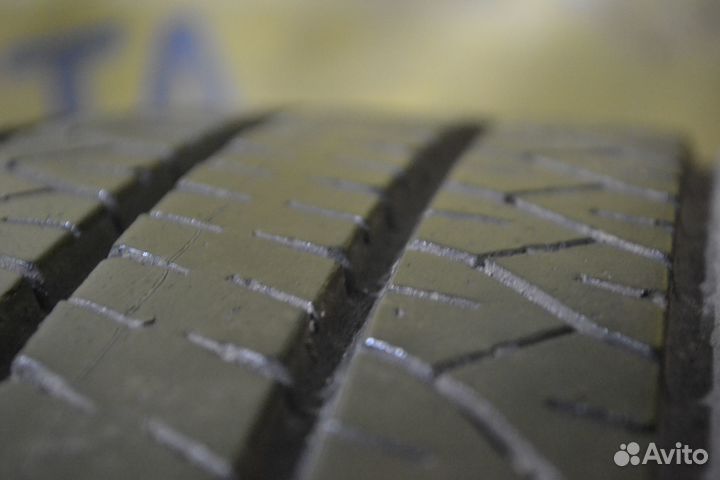 Dunlop SP Sport 270 225/60 R17