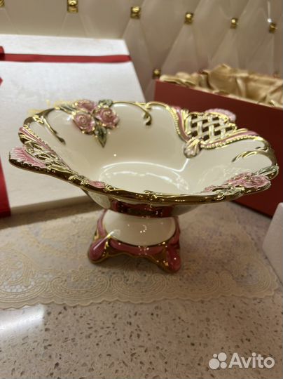 Фруктовница, ваза