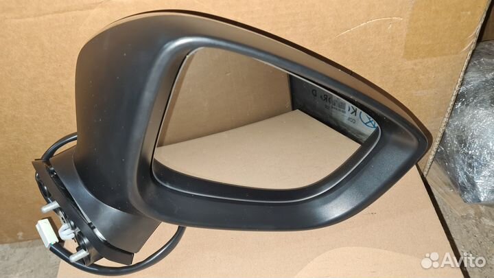Зеркало правое mazda 3 BM 9 контактов