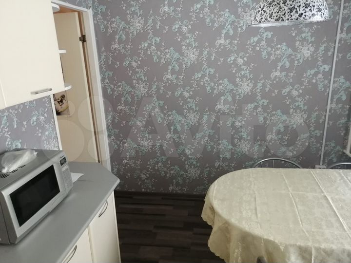 2-к. квартира, 61,4 м², 1/2 эт.