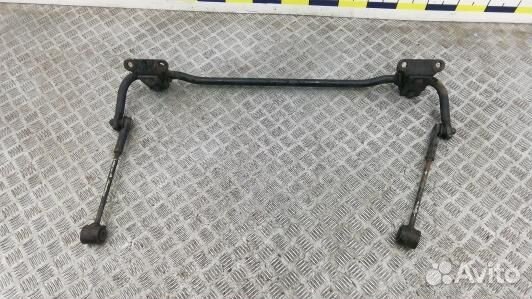 Стабилизатор поперечной устойчивости заднего моста