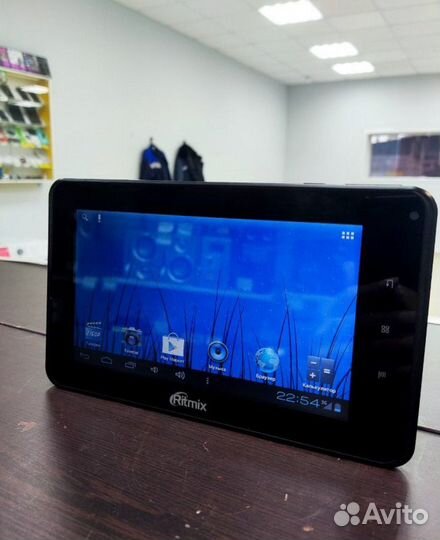 Планшет Ritmix RMD-750