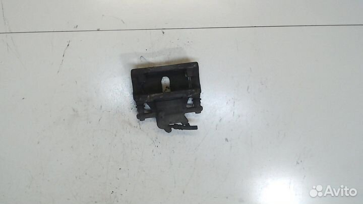 Суппорт Nissan Note E11, 2007