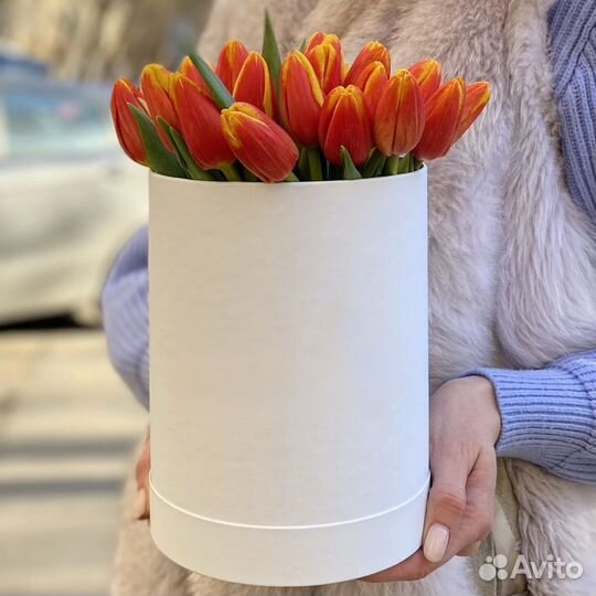 Тюльпаны оранжевые букет 25 штук 8 марта в Москве