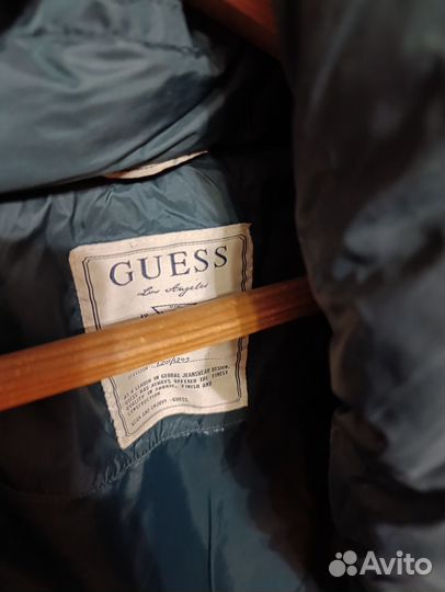 Guess пуховик женский 46 оригинал новый