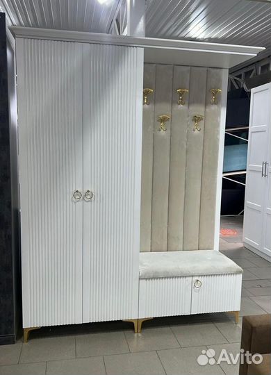 Шкаф прихожая